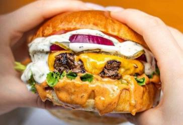 „Premium-Burger-Systemgastronomie in Hamburg übernehmen“