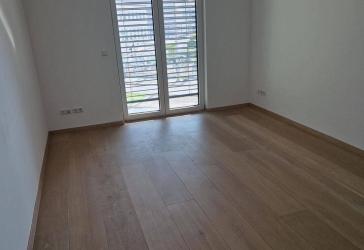 schöne Wohnung mit Balkon