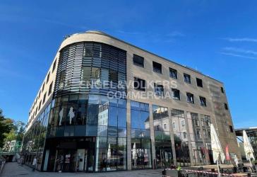 Moderne Büro-/Praxisfläche am Sternplatz 1!