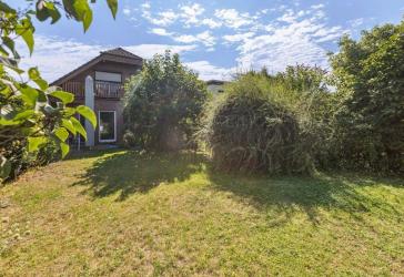 Provisionsfrei - Familienfreundliches Haus mit schönem, großem Garten in ruhiger Lage
