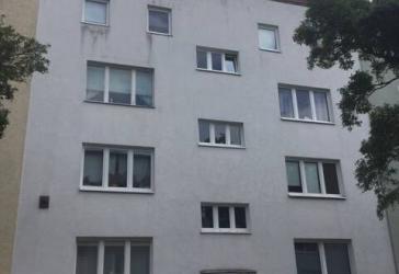 Hansaviertel - frisch renovierte 3-Zimmerwohnung im Dachgeschoss mit EBK zu vermieten
