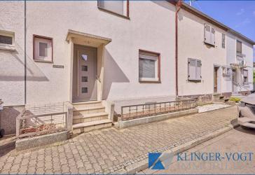 ** Erstbezug nach Sanierung ** modernisiertes Reihenhaus mit Garage in Rheingönheim