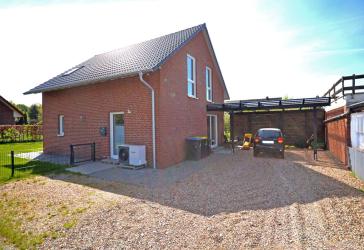 !!! Einfamilienhaus Baujahr 2023 !!!
