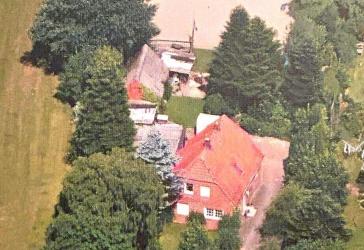 Natur, Freiheit, Potenzial & Pferdehaltung- Einfamilienhaus mit 8.001 m² Grundstück in Lemwerder'