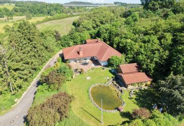 Liebenswerter Bungalow auf Traum-Grundstück!