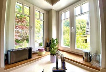 Einfach einziehen: Schmuckstück-EFH, Workspace/Au Pair, kl. Stadtgarten, Natur!!
