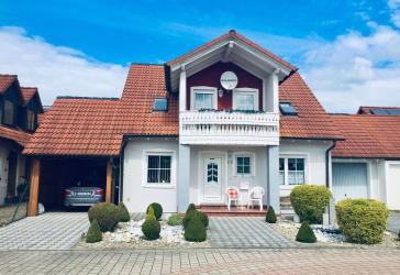 Schönes Einfamilienhaus in Top Lage ohne Provision!