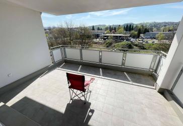 Neuwertige ETW, mit Lift, in zentraler Lage und hochwertiger Ausstattung