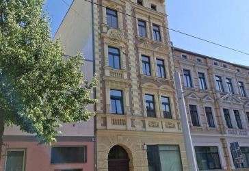 Saniertes denkmalgeschütztes Wohn- und Geschäftshaus im Paulusviertel von Halle (Saale)