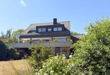 Brasselsberg / Bestlage… Sehr gepflegtes, großzügiges Einfamilienhaus mit herrlichem Fernblick und traumhaft schönem Garten