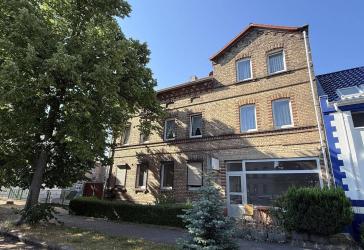 Solides Mehrfamilienhaus mit Potenzial!