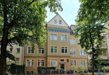 Charmante Dachgeschosswohnung im historischen Mehrfamilienhaus - Paulusviertel Halle