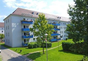 Renovierte 4-Zi.-Wohnung im Scharnhauser Park!