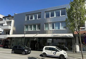 / Exklusive Büro- und Praxisfläche mit Dachterrasse - repräsentativer Standort im Herzen von Neheim!