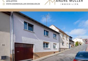 Ober-Olm 1-2 Familienhaus, mit Hof und Potenzial für kleinen Garten in gefragter Lage