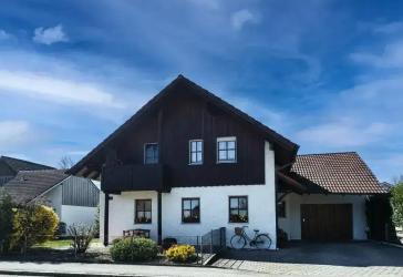 Mehr Platz für das, was wirklich zählt: Familienhaus mit großem Garten in Emmerting