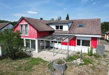 Wohnhaus 'Familienglück' - Viel Platz für gemeinsame Momente und neue Lebensphasen