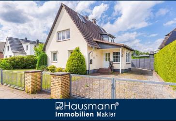 Ein Haus - viele Möglichkeiten: Großzügiges Ein-/Zweifamilienhaus in Norderstedt-Glashütte!