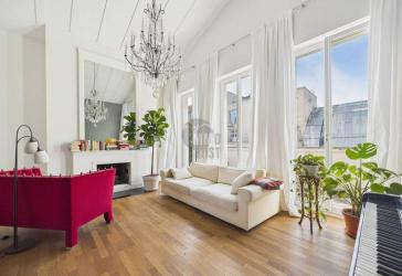 PRESTIGE TOWNHOUSE 650M² IN BERLIN MITTE+ TG + FAHRSTUHL + DACHTERRASSE