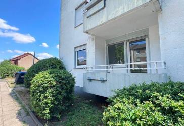 *Ab sofort fei ! * Geräumige 2,5- Raum ETW im EG mit Balkon ! * Provisionsfrei ! *