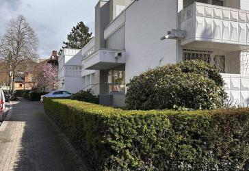 Einraum WHG/Super Terrasse mit seitl. Blick in den Neropark