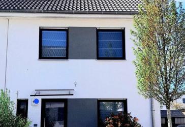 provisionsfrei,5 Zi modern,schöner Garten,Pool