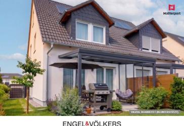Neubau mit Südterrasse und Fußbodenheizung