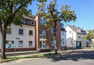 Modernes Büro auf zwei Ebenen - Nähe S-Bahnhof