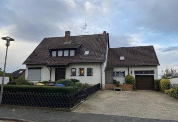 Freistehendes Haus, 220 m² Wohnfläche auf 2.621 m² Grundstück – vermietet