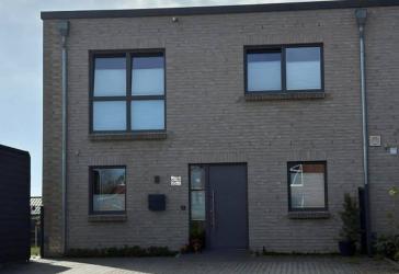 Vorschaubild Reihenendhaus