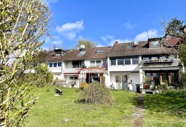 Idyllisches Wohnen am Elbhochufer in Wedel - mit Garten und Terrasse!