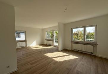 Sanierte 3-Zimmer-Wohnung mit großem Balkon in beliebter Lage im Frauenland