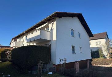 Moderne 3-Zimmer-Wohnung in kleiner Einheit am Ortsrand von Trossingen