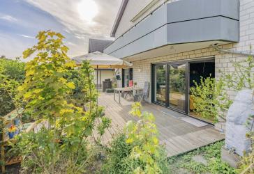 Einzugsbereit: moderne Terrassenwohnung mit 4-Zimmern & Garage in Jöllenbeck