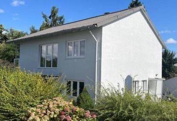 *** Einfamilienhaus mit Einliegerwohnung, Werkstatt und einem idyllischen Grundstück ***