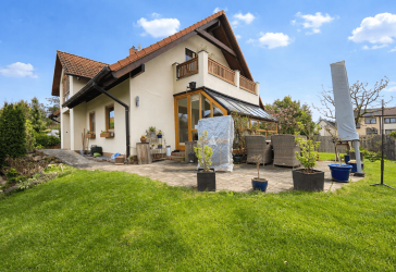 Großzügiges Wohnhaus mit hochwertiger Ausstattung