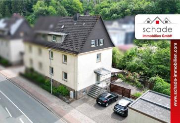 SCHADE IMMOBILIEN - Zweifamilienhaus für die Familie! 2 Garagen, Carport!