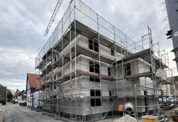 ZU VERKAUFEN: Neubauwohnung (KFW 40) im EG mit Terrasse, Stellplatz und Aufzug im Herzen von Bad Sassendorf