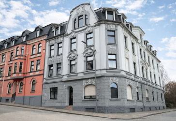 Hochwertige 3-Zimmer-Wohnung (83 m²) mit 2 Bädern & EBK in Barmen – ab sofort frei