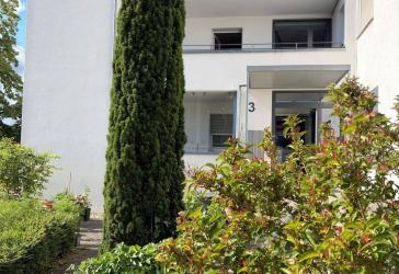 Helle 4-Zimmer-Wohnung mit Balkon und Garage in Göppingen