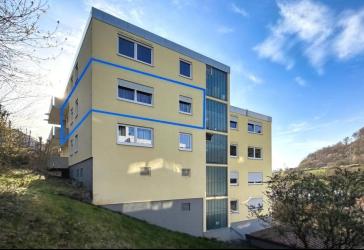 Wunderschöne 3,5-Zimmer-Wohnung mit großem Balkon und Einzelgarage