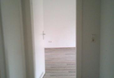 3 Zimmer mit Balkon