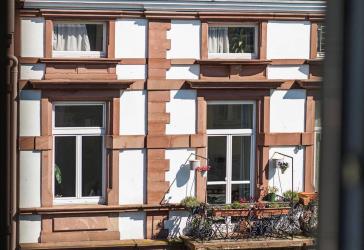 FRIEDBERGER PLATZ VOR DER TÜR - außergewöhnliche 6-Zimmer-Maisonette nahe Berger Straße