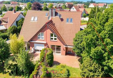 Familienglück in Sickte: Gepflegte Doppelhaushälfte mit Garten und Sonnenterrasse