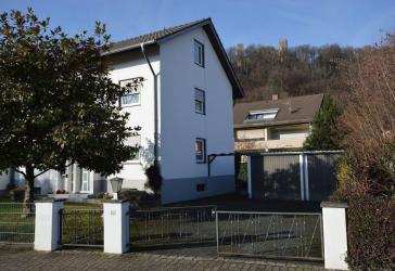 Burgblick und bis zu 3 Wohnungen - volle Flexibilität