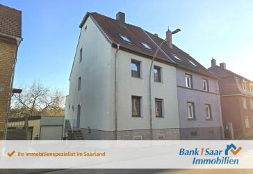 Gepflegte 2,5-geschossige Doppelhaushälfte in ruhiger Lage von St. Ingbert - Verkauf mit Wohnrecht!