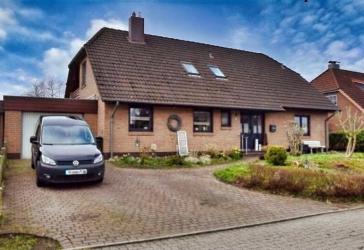 Modernisiertes, gemütliches und familiengerechtes Wohnhaus in Schleswig mit schönem Grundstück - Mehrgenerationshaus