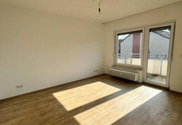 Moderne 2-Zimmer Wohnung mit Balkon in ruhiger Lage