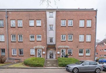 Frei ab 01.07.! Dachgeschosswohnung mit zwei großen Balkonen und angenehmer Aufteilung!