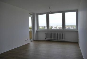 ?Schöne 3-Zimmer-Wohnung mit Balkon in Maintal-Bischofsheim zu vermieten